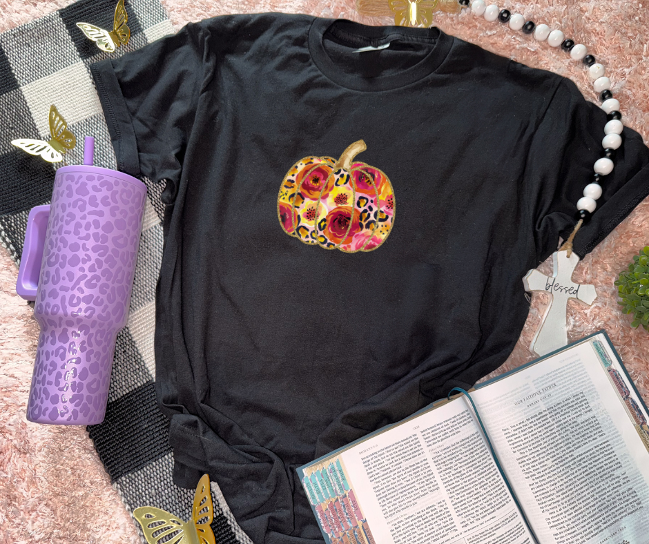 Floral Leopard Pumpkin T-Shirt | Fall Graphic Tee